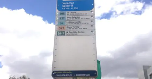 PARADERO SITP BARRIO VERACRUZ SECTOR II  185A06 BOGOTÁ